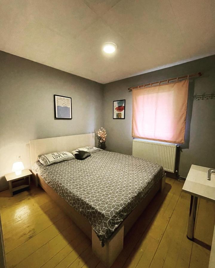 Vertical Hostel Μαύροβο Εξωτερικό φωτογραφία